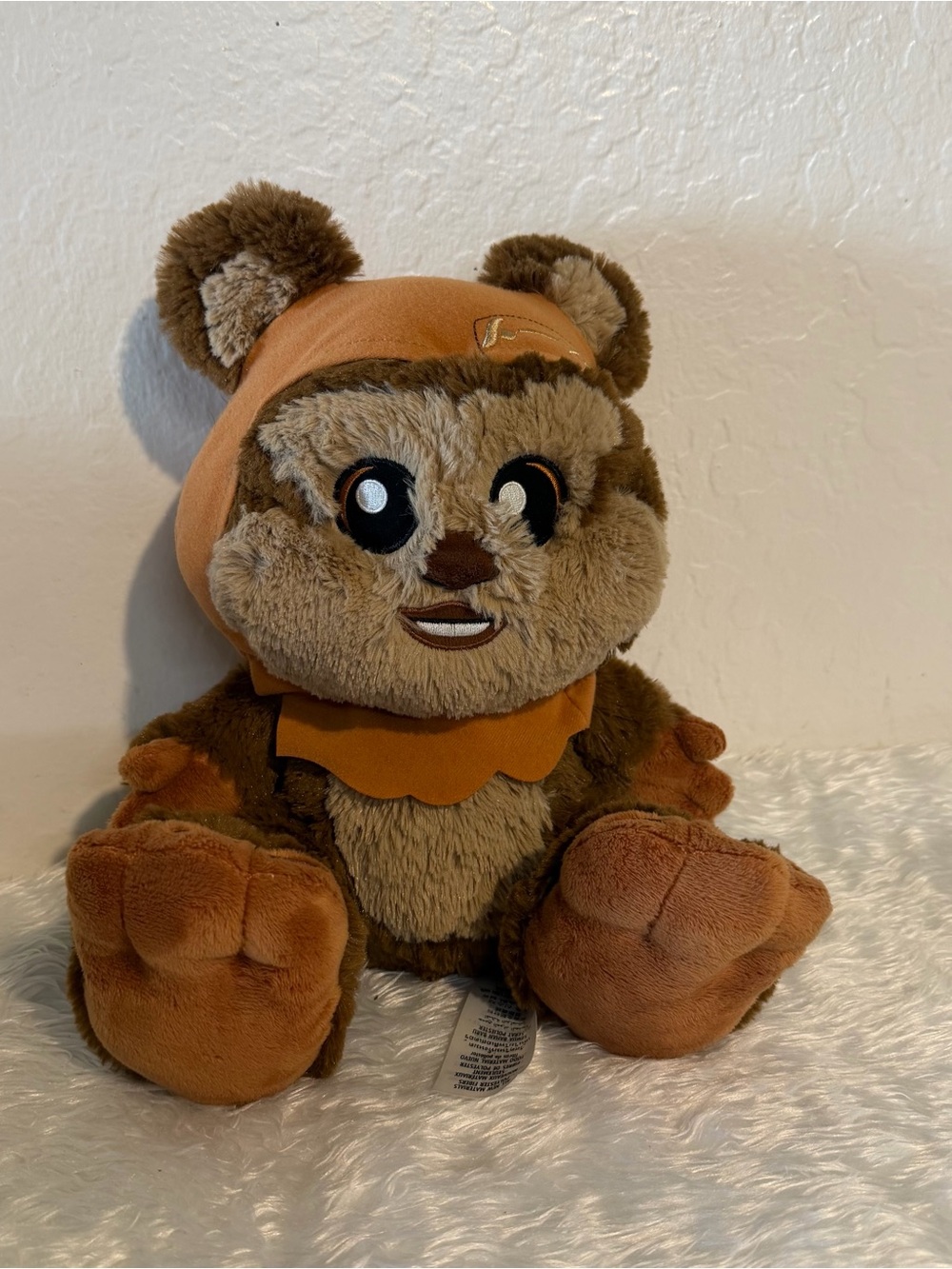 Disney Parks Exclusive Star Wars Wicket the Ewok Big Feet Plush Figure 12”